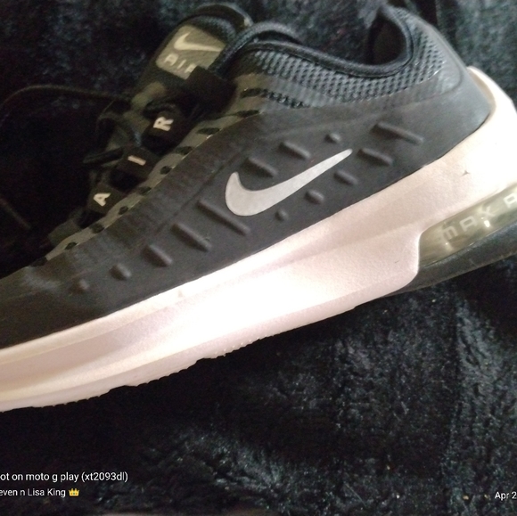 Women's Nike Air Max - Picture 3 of 5